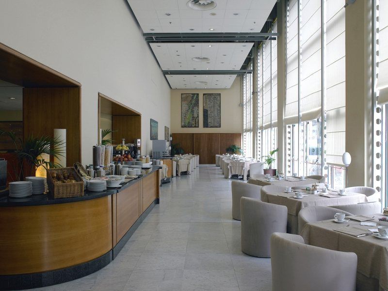 Hotel Nh Lingotto Congress Turin